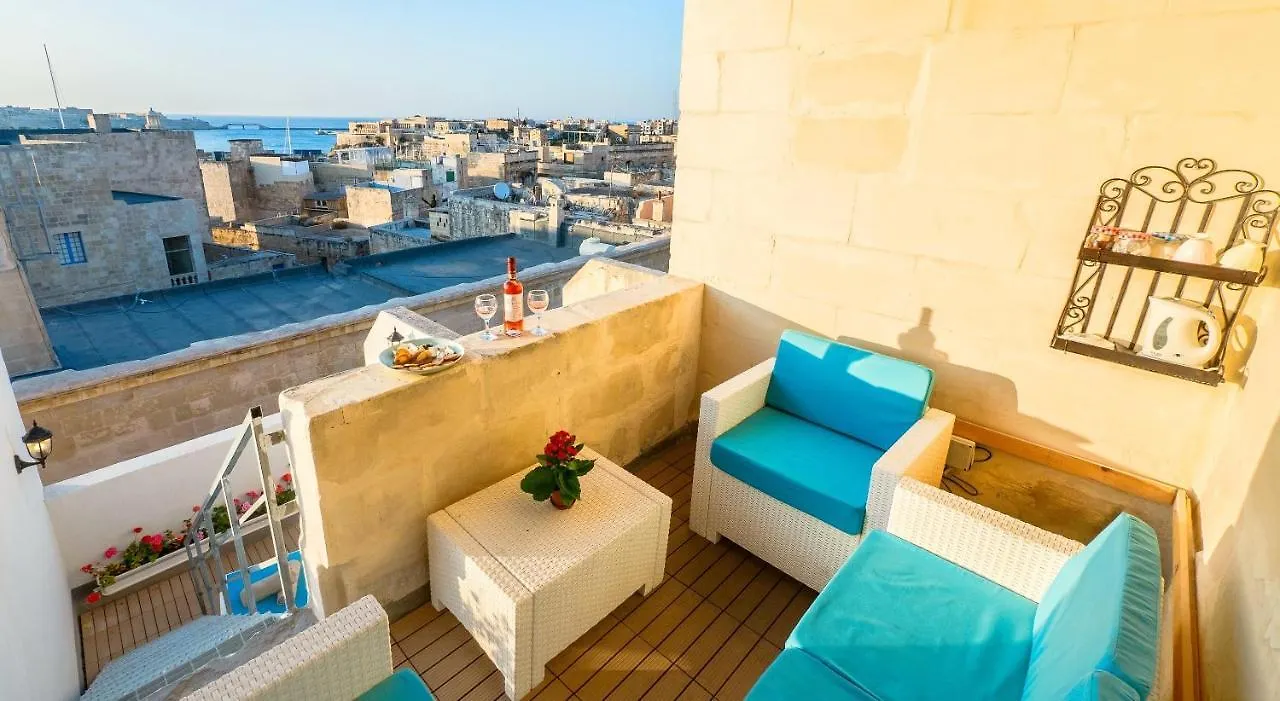 Kharmen A 1565S House With Seaviews Apartment Birgu