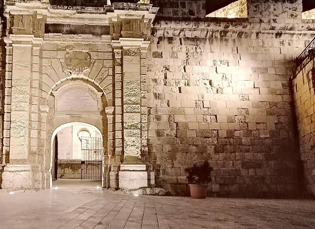 Kharmen A 1565S House With Seaviews Apartment Birgu